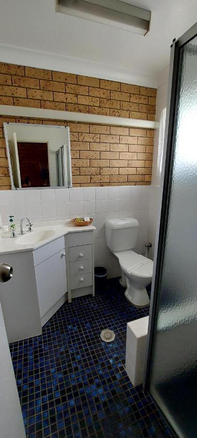 Settlers Motor Inn Тентърфилд Екстериор снимка