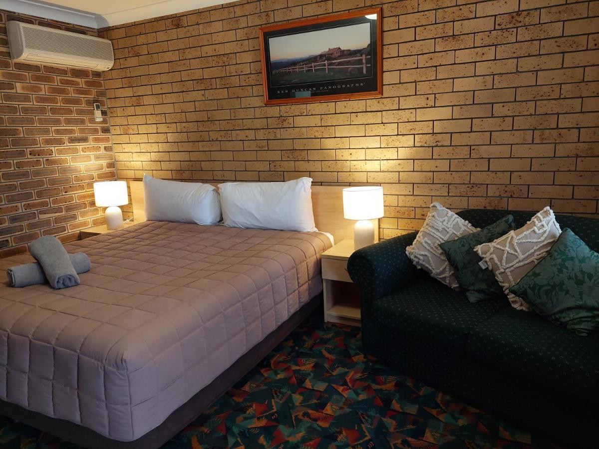Settlers Motor Inn Тентърфилд Екстериор снимка