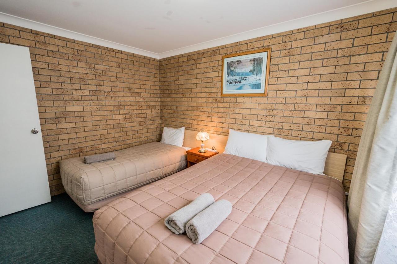 Settlers Motor Inn Тентърфилд Екстериор снимка
