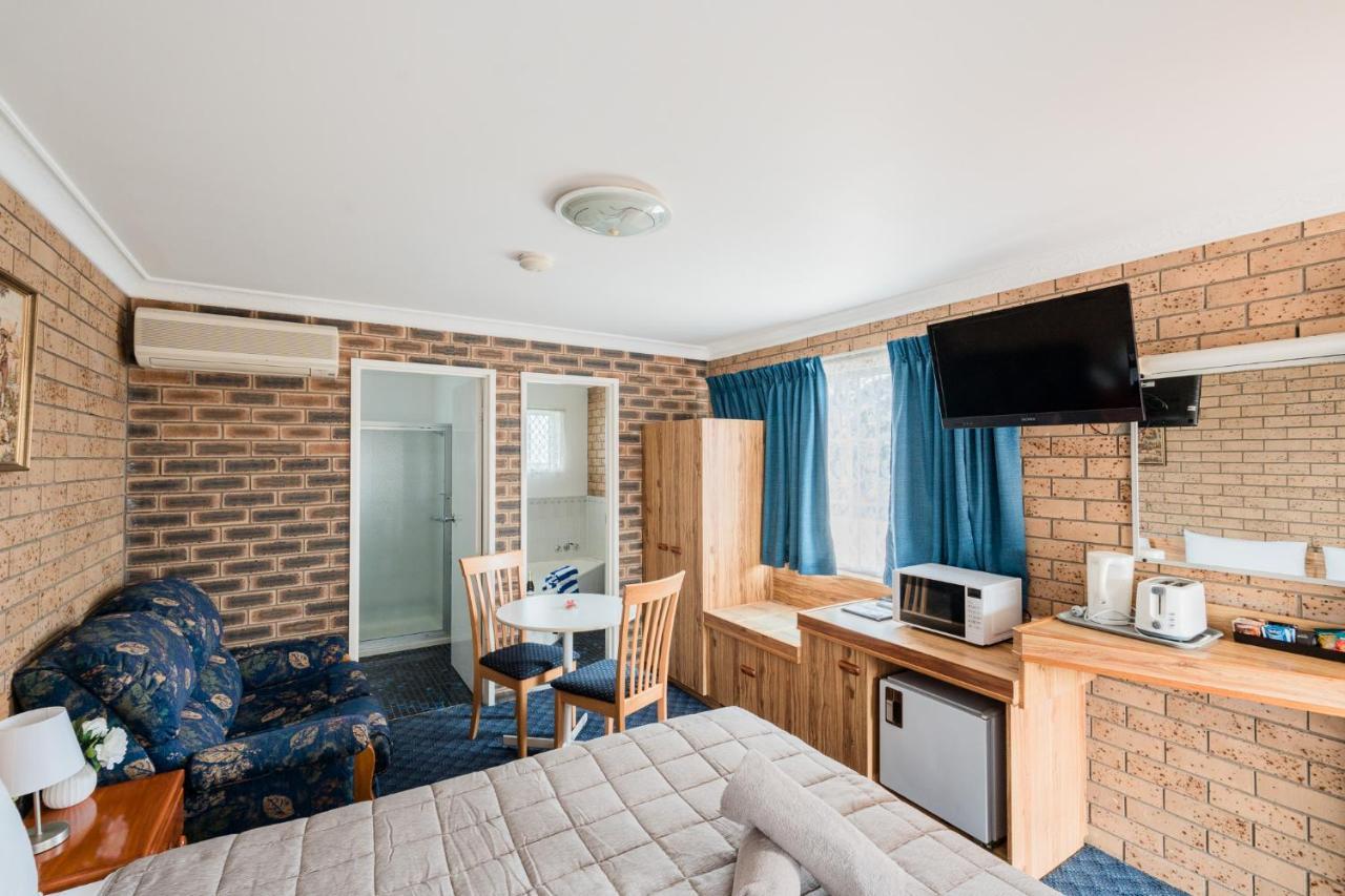 Settlers Motor Inn Тентърфилд Екстериор снимка