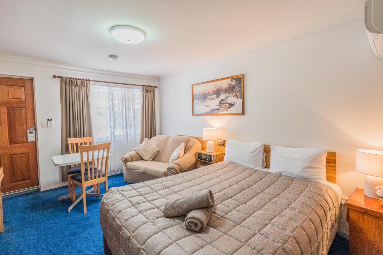 Settlers Motor Inn Тентърфилд Екстериор снимка