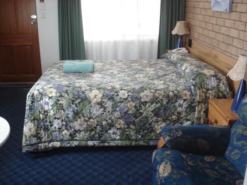 Settlers Motor Inn Тентърфилд Екстериор снимка